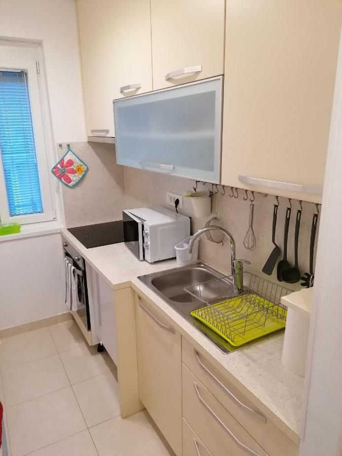 Apartma Ladinka Изола Экстерьер фото